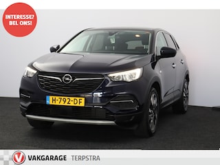 Opel Grandland X 1.2 Turbo Business Executive/ D-Riem verv: 55.000 KM!/ Automaat!/ Trekhaak/ 18'' LMV/ Panorama-Dak/ Elek. Kofferklep/ Apple + Android/ Dode-Hoek DET./ Extra getint glas/ Chroom/ Adaptive Cruise.