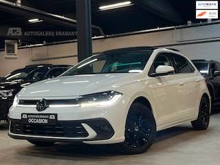 Volkswagen Polo 1.0 TSI Life Business Pano/IQLights/Carplay