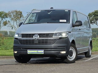 Volkswagen Transporter 2.0 TDI L2H1 LED Navi Autom.