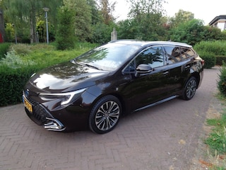 Toyota Corolla Touring Sports 2.0 Hybrid 196pk CVT Edition, rijklaarprijs !