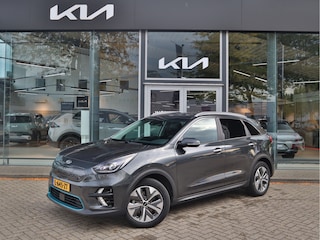 Kia Niro e-Niro DynamicPlusLine 64 kWh | Stoelverwarming | Schuifdak | Trekhaak | LED | Tot 10Jr. Kia-Garantie |