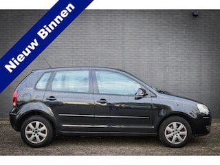 Volkswagen Polo 1.4-16V Trendline Net binnen-Nu al te bezichtigen