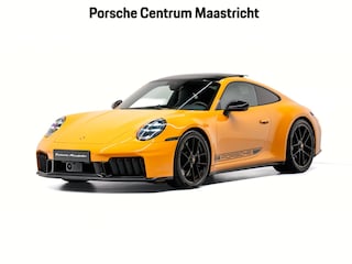 Porsche 911 Carrera GTS