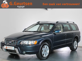 Volvo XC70 2.5 T Xenon, Schuifdak, Cruise Control, Trekhaak, Android Auto,