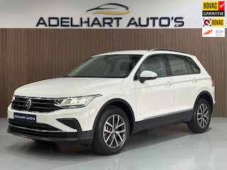 Volkswagen Tiguan 1.4 TSI eHybrid Business / Navigatie full map / Adaptive Cruise / Climate control / etc..