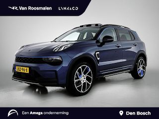 Lynk & Co 01 1.5 | Plug in Hybrid | Panorama dak | Stoelverwarming | Infinity Sound | elektrische stoelen |