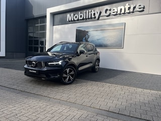 Volvo XC40 T3 Momentum Business | Achteruitrijcamera | Schuif-\kanteldak