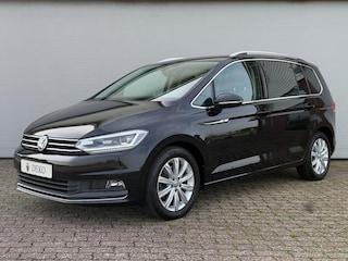 Volkswagen Touran 1.5 TSI DSG | Highline | 7p.| LED | Nieuwstaat!! | Dealeronderh.