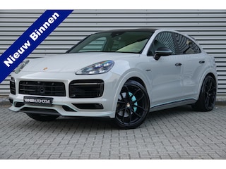 Porsche Cayenne 3.0 E-Hybrid | Techart | Alcantara | Sport Design | Krijt | Soft-Close | HUD | PDLS | Carbon Dak | Ligtgewicht sportpakket carbon |