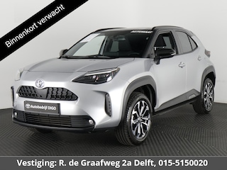 Toyota Yaris Cross 1.5 Hybrid 115 Dynamic Luxury Bi-Tone | Stuur- & Stoelverwarming | Apple Carplay & AndroidAUTO | Privacy Glass |