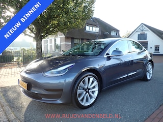 Tesla Model 3 SR+ RWD 60 kWh SOH 86% / TREKHAAK / PANODAK / 19'' SPORT / AUTOPILOT