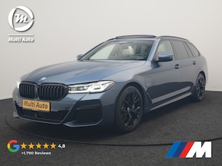 BMW 5-serie Touring 530e M Sport PHEV 293pk Dealer O.H. | Active Steering | Trekhaak Af Fabriek | Panodak | Head Up | Adaptive Cruise | Adaptief Onderstel | Camera | Laser LED | Lederen Comfortstoelen Memory & Verwarmd | Sfeerverlichting | Blis |  Plug In Hybrid |