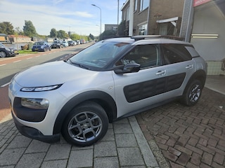 Citroën C4 Cactus 1.2 PureTech Shine