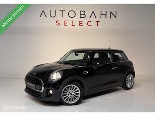 Mini Cooper 3-Deurs 1.5 Business/ org NL/ 17"/ Cruise/ navi