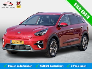 Kia Niro e-Niro ExecutiveLine 64 kWh SOH 84,4% | Warmtepomp | 3 Fase | Memory | Adaptive Cruise | Stoel & Achterbankverwarming + Ventilatie | Dealeronderhouden | 1e Eigenaar | Full-LED |