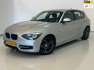BMW 116i Sport / NL-auto / Navi / Bluetooth / Airco