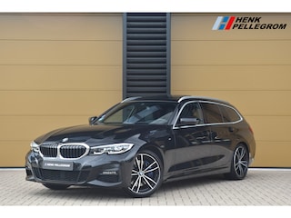 BMW 3-serie Touring 330i High Exe * M-Sport * Panoramadak * Head-up * Sfeerverlichting * Camera *