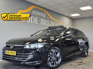 Volkswagen Passat Variant 1.5 eHybrid Elegance | Harman Kardon | Panoramadak | Leder | Trekhaak | Memorystoelen | Stoelkoeling | Head-up |