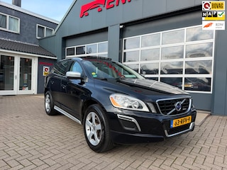 Volvo XC60 2.0 D3 R-Design / Pano / Youngtimer / Leder / Top staat !.