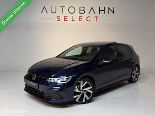 Volkswagen Golf 1.5 eTSi R-Line / Pano/ Head-up/ Matrix/H&K