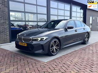 BMW 318i | Facelift | Autom | Leer | HUD | LED |