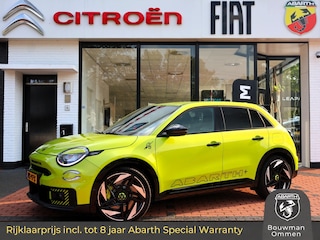 Abarth 600 600 54kWh 280PK Scorpionissima, Rijklaarprijs | 20 inch wielen | Sabelt Sportstoelen | Camera | Navigatie | DAB+
