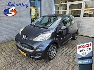 Peugeot 107 1.0-12V Millesim 200