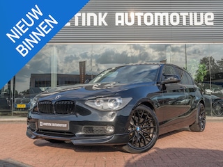 BMW 118i Business+ | Volledig onderhouden | Apple Carplay & Android Auto