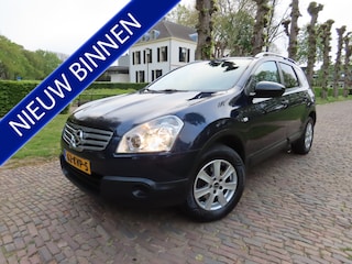 Nissan Qashqai 1.6 Visia 7 Persoons Airco Navigatie Panoramadak Achteruitrijcamera Lm Velgen Trekhaak