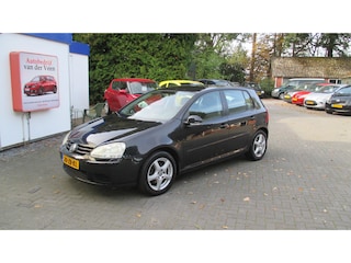 Volkswagen Golf 1.6 Optive 4
