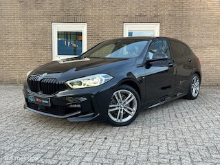 BMW 1er 116i M Sport| Pano | Camera | Stoelverwarming |2 Eig