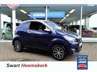 AIXAM E Coupé Brommobiel Premium | 1e eigenaar | Volledig elektrisch | Parkeercamera