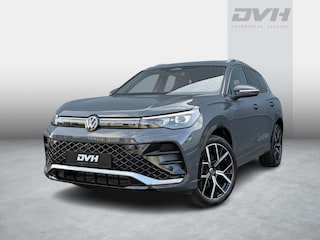 Volkswagen Tiguan 1.5 eHybrid R-Line Edition PANO | TREKHAAK | DCC