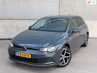 Volkswagen Golf 1.5 eTSI DSG IQ 18'' Massage Sfeer ACC DCC