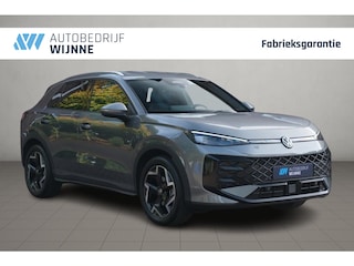 Volkswagen T-Roc 1.5 eTSi 150pk DSG R-Line - Adaptive cruise - Apple CarPlay - Achteruitrijcamera - Keyless entry - Stoelverwarming - Elektrische achterklep - Dodehoekdetectie - Parkeersensoren