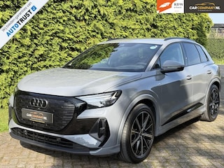 Audi Q4 |77kWh|3xSLINE|Nardo Grey|Sonos|Modeljaar 2023