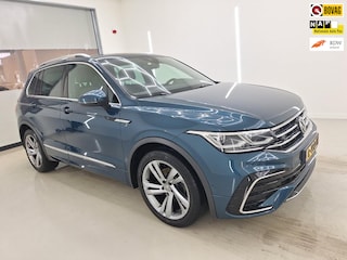 Volkswagen Tiguan 1.5 TSI 3X R-Line Business+Led+Navigatie+Camera+Assist/winter-Pakket = RIJKLAAR !!