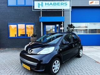 Peugeot 107 1.0-12V Blue Lease 68PK|Airco|5-Deurs|Electrische ramen|Radio|Isofix|Zuinig Verbruik\Wegenbelasting|Historie
