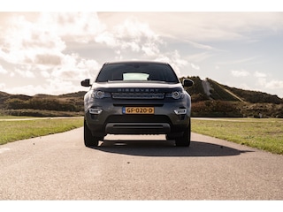 Land Rover Discovery Sport 2.0 Si4 4WD HSE Luxury - MERIDIAN AUDIO - LEDER - PANORAMADAK - 20 INCH - CAMERA