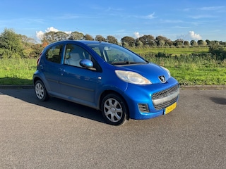Peugeot 107 1.0-12V XS BJ 2010 AUTOMAAT AIRCO