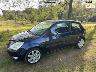 Ford Fiesta 1.3 Futura APK 09-10-2027