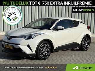 Toyota C-HR 1.8 Hybrid Team-D / Trekhaak afneembaar / All Season banden / Stoel-Stuurverwarming / Navigatie / Achteruitrijcamera / Bear Lock! / Volledig onderhouden / Dodehoekdetectie /