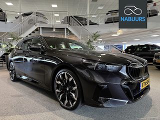 BMW 5-serie Touring 550e xDrive, M Sport Pro, B&W, Pano, M sportstoelen