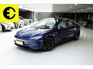 Tesla Model 3 Performance AWD 78 kWh | Stoelverkoeling | Pano | Scherm achter