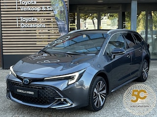 Toyota Corolla Touring Sports Hybrid 140 Dynamic STOEL/STUURVERWARMING KEYLESS PARK-SENSOREN CAMERA CLIMA APPLE/ANDROID AD-CRUISE 17"LM-VELGEN