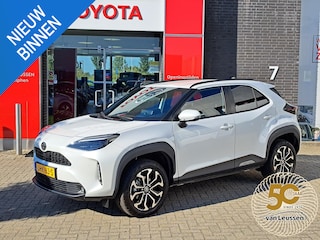 Toyota Yaris Cross 1.5 Hybrid 115 Dynamic PDC CAMERA BLIND SPOT STUUR- EN STOELVERWARMING