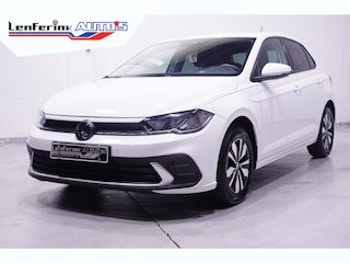 Volkswagen Polo 1.0 TSI Life Edition Navi Stoelverwarming Apple Carplay PDC v+a private-glas digi-cockpit cruise-controle LMV 15" DAB-ontvangst stuurbediening elektrische spiegelbediening en inklapbaar
