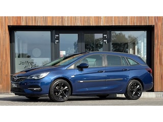 Opel Astra Sports Tourer 1.2 Edition led. cruise control. lichtmetaal.