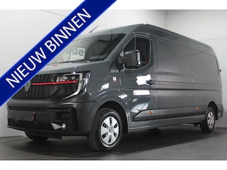 Renault Master T35 2.0 dCi 170 L3H2 Red Van - Camera / Carplay / Cruise