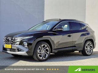 Hyundai Tucson 1.6 T-GDI PHEV Premium Sky 4WD / Dealer onderhouden / All season banden / Glazen schuif- en kanteldak / Head Up Display / Trekgewicht 1210 kg / Stuur- Stoel & Achterbankverwarming / Achteruitrijcamera / Stoelventilatie /